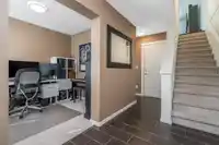 71 18983 72A AVENUE - thumbnail 4