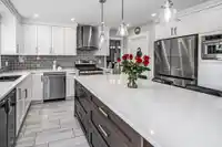 18488 63A AVENUE - thumbnail 13