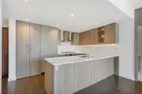 2403 9887 WHALLEY BOULEVARD - thumbnail 2