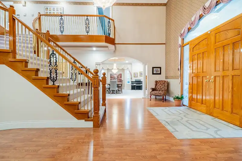 16645 87A AVENUE - photo 3 of 40