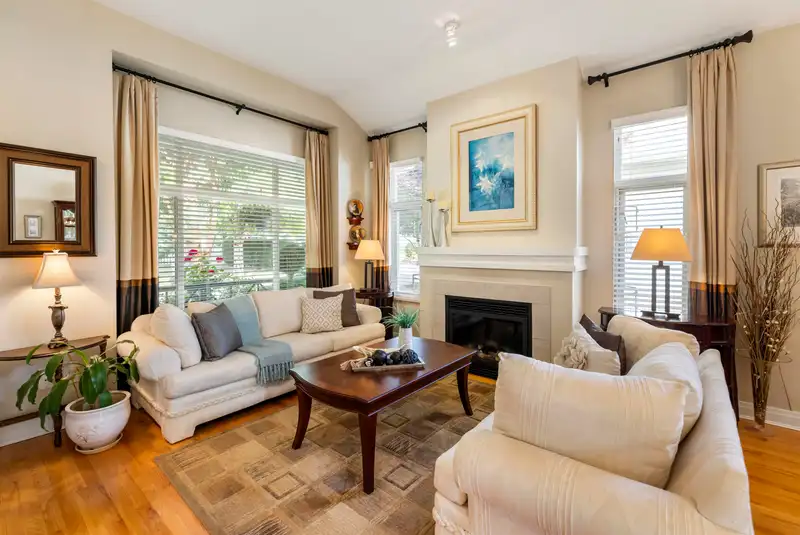 25 15188 62A AVENUE - photo 3 of 31