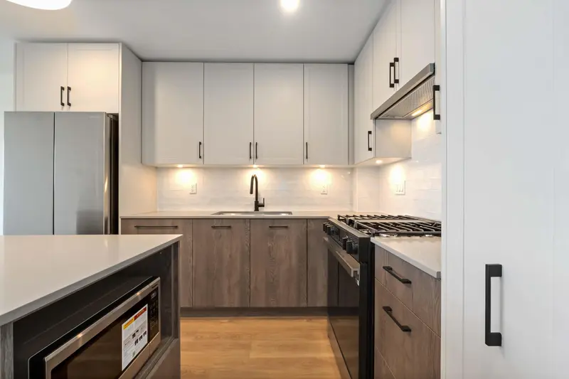 302 27215 ALDERGROVE TOWN CENTRE DRIVE - photo 4 of 14