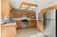 6065 186 STREET - thumbnail 13