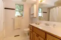 6084 185 STREET - thumbnail 14