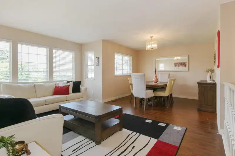 6084 185 STREET - photo 3 of 40