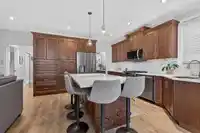 17473 64A AVENUE - thumbnail 12