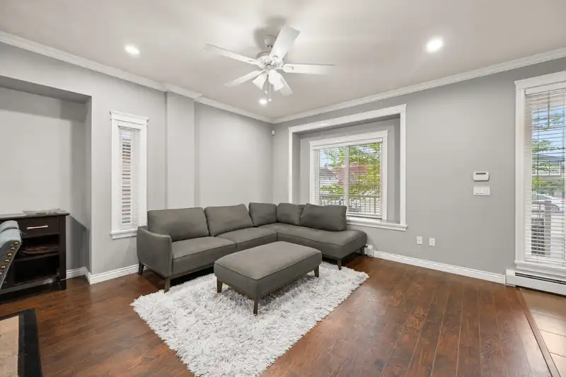 7088 144 STREET - photo 4 of 40