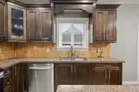 7088 144 STREET - thumbnail 10