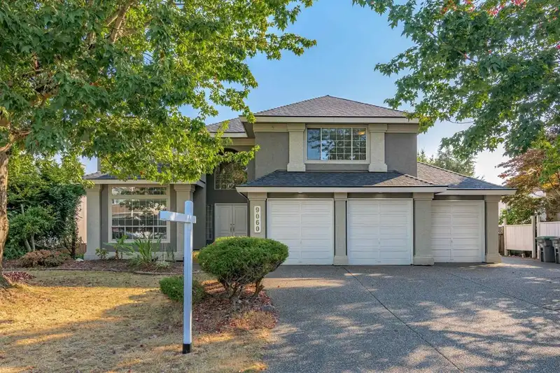 9060 162 STREET - photo 2 of 33