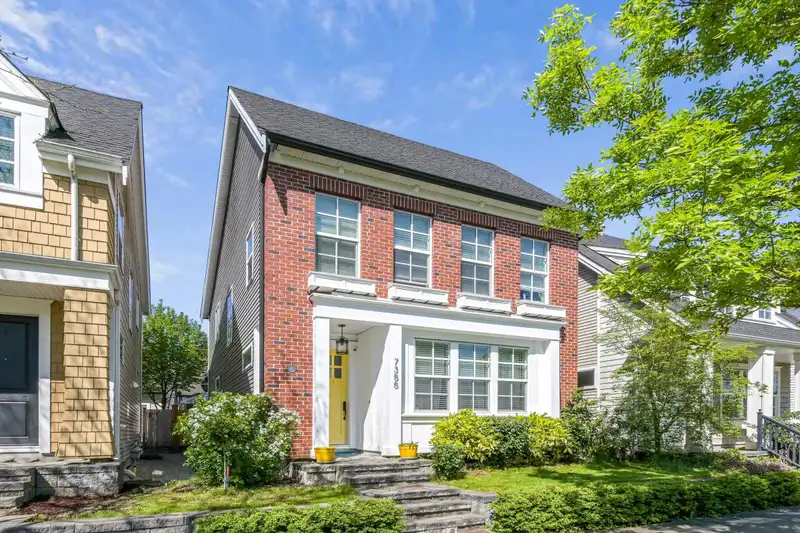 7355 192A STREET - photo 1 of 33