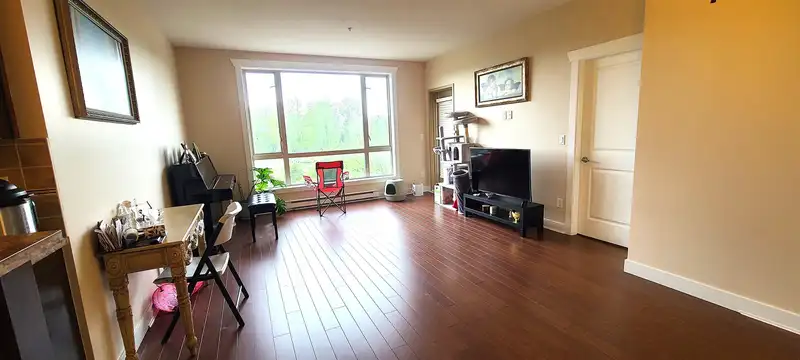 518 14333 104 AVENUE - photo 2 of 30
