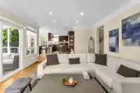 15295 111A AVENUE - thumbnail 9