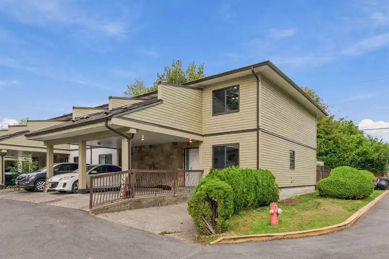 13323 71B AVENUE - photo 1 of 25