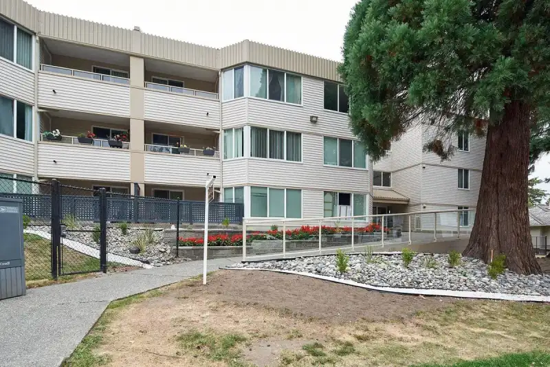 113 9635 121 STREET - photo 1 of 31