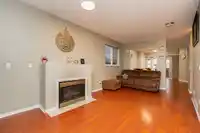 14858 58 AVENUE - thumbnail 5