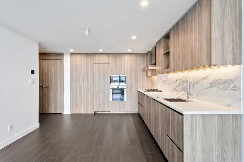 1506 13778 100 AVENUE - photo 2 of 4