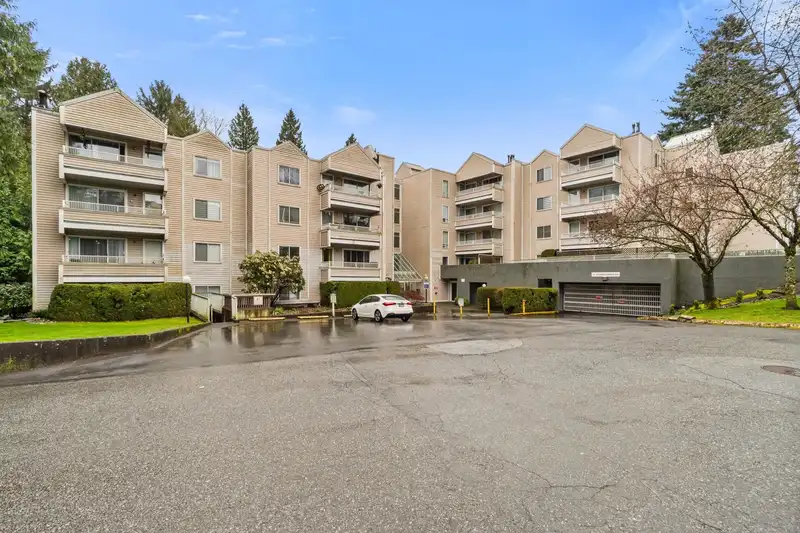 209 9644 134 STREET - photo 1 of 25