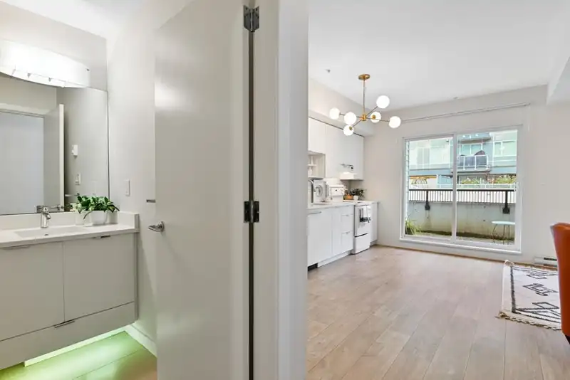 109 13678 GROSVENOR ROAD - photo 4 of 19