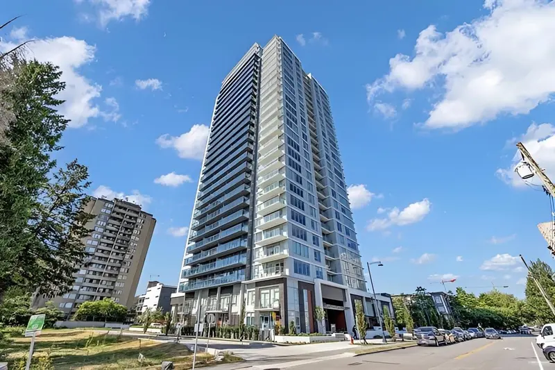 1901 13428 105 AVENUE - photo 1 of 18