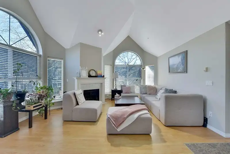 217 7435 121A STREET - photo 1 of 29