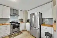 217 7435 121A STREET - thumbnail 14