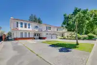6588 128A STREET - thumbnail 3