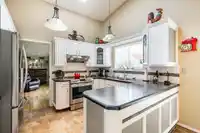 9385 182 STREET - thumbnail 11
