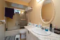 8980 146A STREET - thumbnail 29