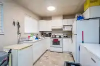 8980 146A STREET - thumbnail 10