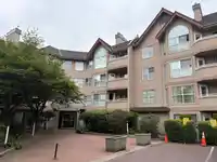 310 7435 121A STREET - thumbnail 2