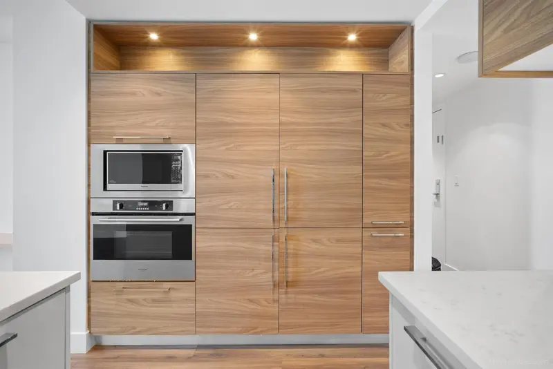 1501 7303 NOBLE LANE - photo 2 of 25