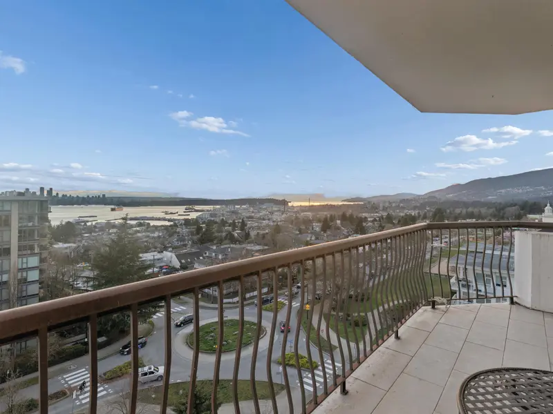 903 701 W VICTORIA PARK - photo 3 of 25