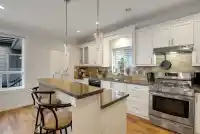 19533 71A AVENUE - thumbnail 2