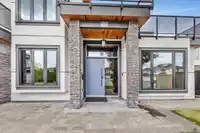12525 75A AVENUE - thumbnail 2