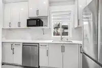 12525 75A AVENUE - thumbnail 8