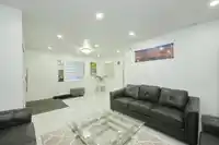 7681 125 STREET - thumbnail 3