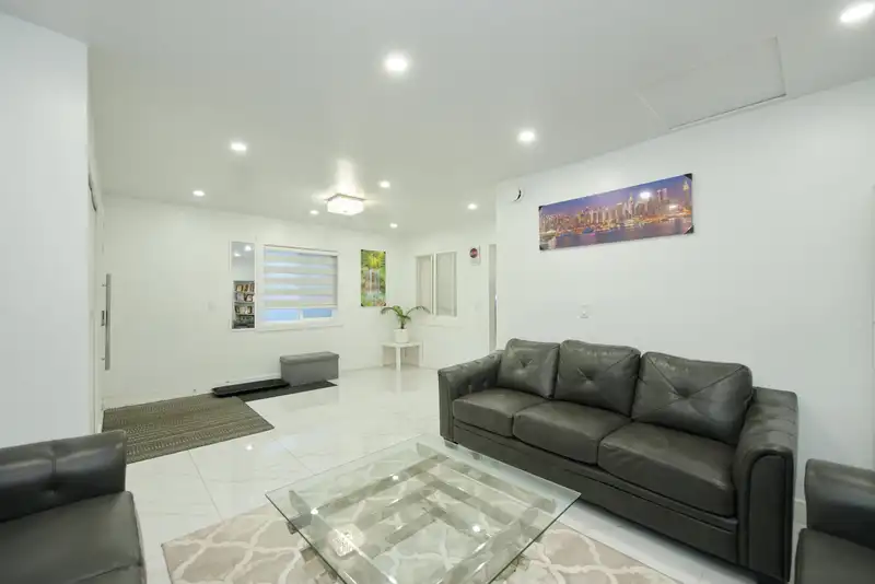 7681 125 STREET - photo 3 of 25