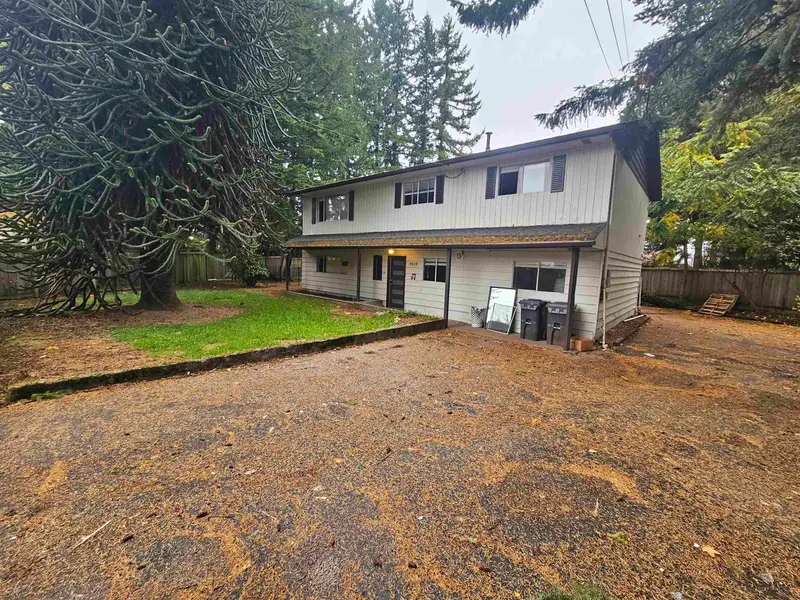 3012 270B STREET - photo 4 of 20