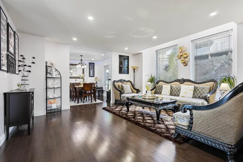 2772 ST MORITZ WAY - photo 3 of 25