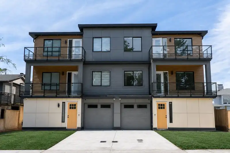 102 10721 157 STREET - photo 2 of 32