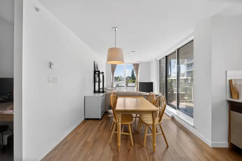 502 13325 102A AVENUE - photo 4 of 28