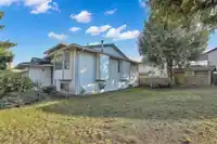 15662 91A AVENUE - thumbnail 3