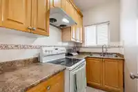 8358 144 STREET - thumbnail 16