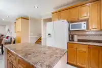 8358 144 STREET - thumbnail 10