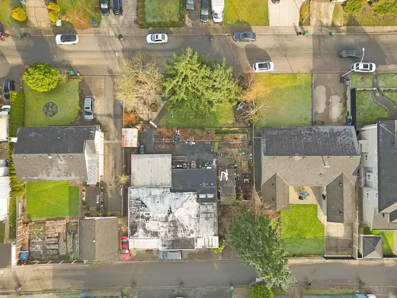 14118 72 A AVENUE - photo 2 of 8