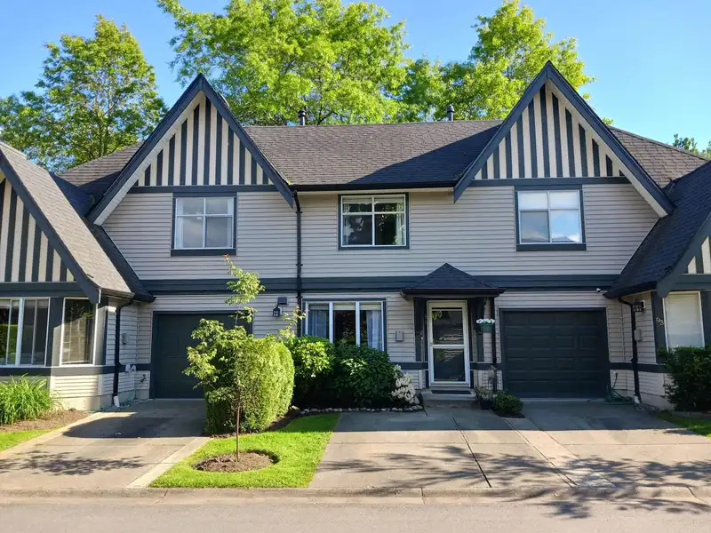 94 18883 65 AVENUE - photo 1 of 19