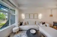 63 18199 70 AVENUE - thumbnail 2