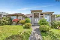 5796 168 STREET - thumbnail 2