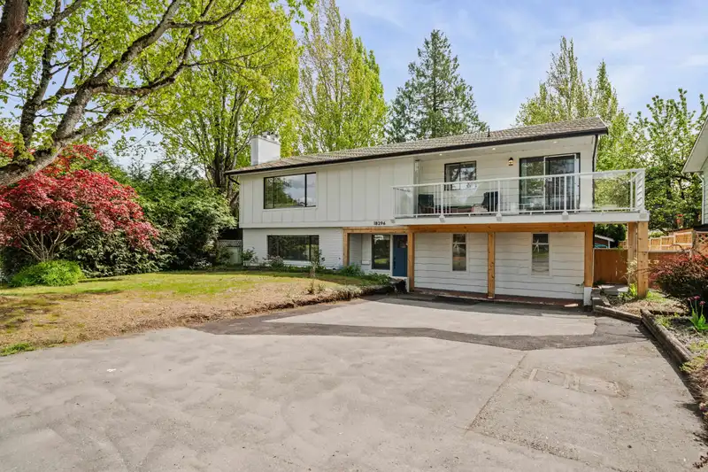 18296 59A AVENUE - photo 1 of 40