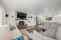 18296 59A AVENUE - thumbnail 4